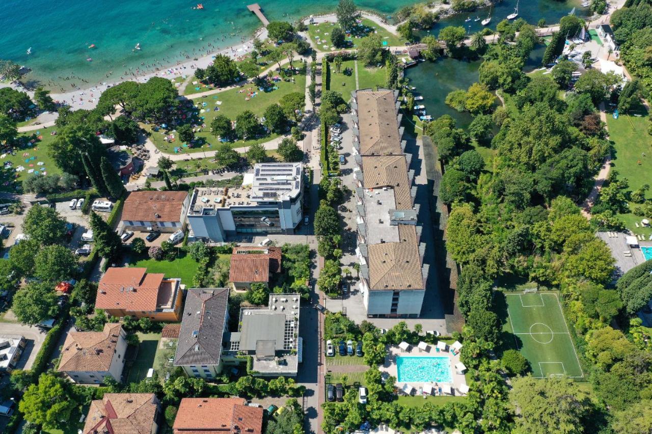 威尼斯酒店 加尔达湖滨 外观 照片